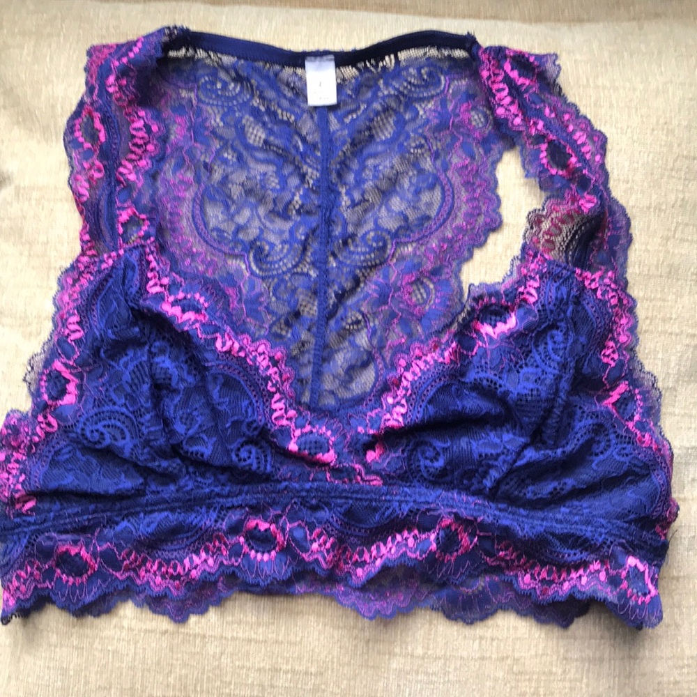 NWOT Navy and Pink Bralette